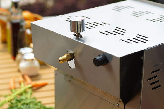 Prueba de corrosión infrarroja de la parrilla del filete de la cocina 4kw Beefer con la piedra de la pizza